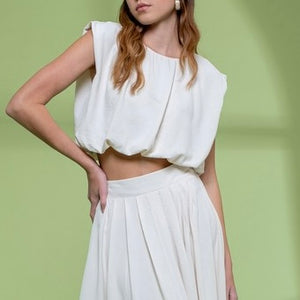 ELEVATED BASIC WHITE CROPPED BLOUSE