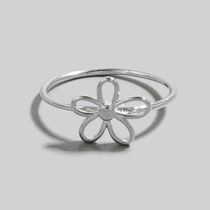 WHITE GOLD DIPPED FLOWER RING